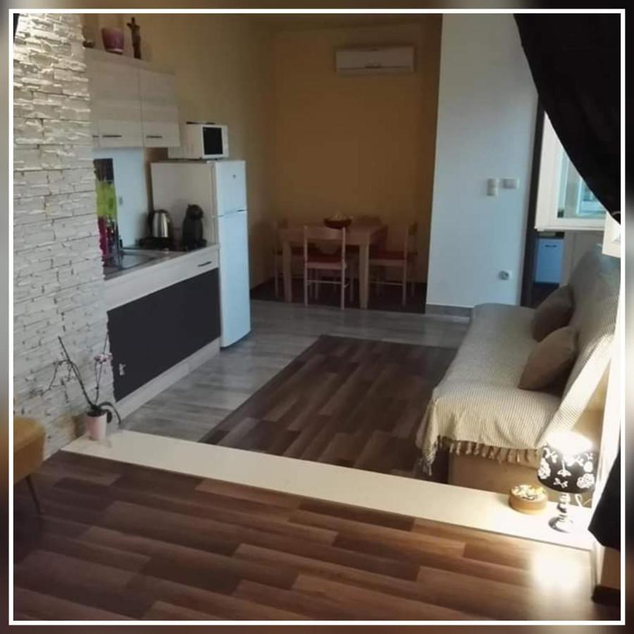 Judita Omiš Exterior foto