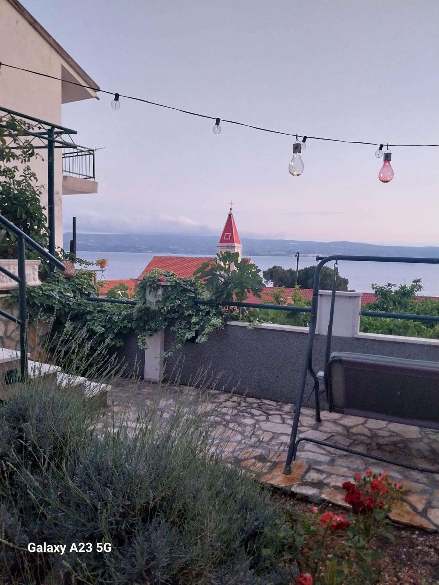 Judita Omiš Exterior foto